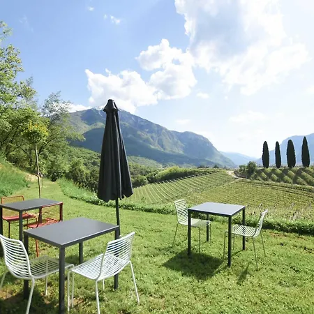 Agritur Casteller Farm stay
